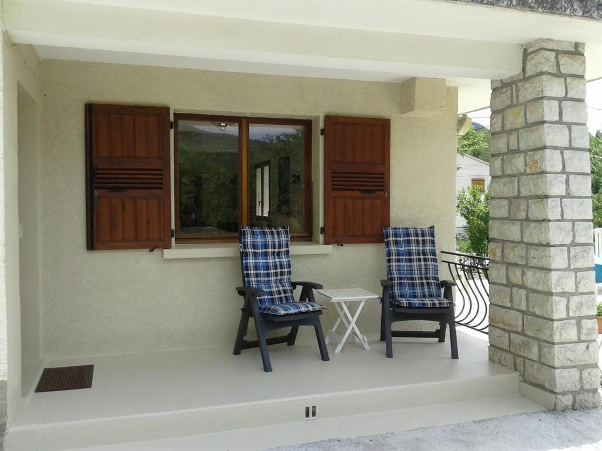 Bnb Castellane Chambre D'Hotes B&B Exterior photo