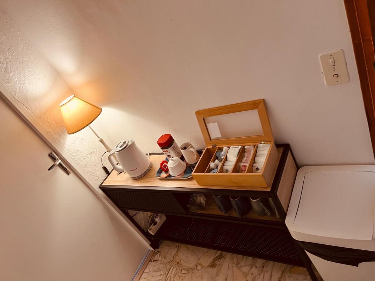 Bnb Castellane Chambre D'Hotes B&B Exterior photo