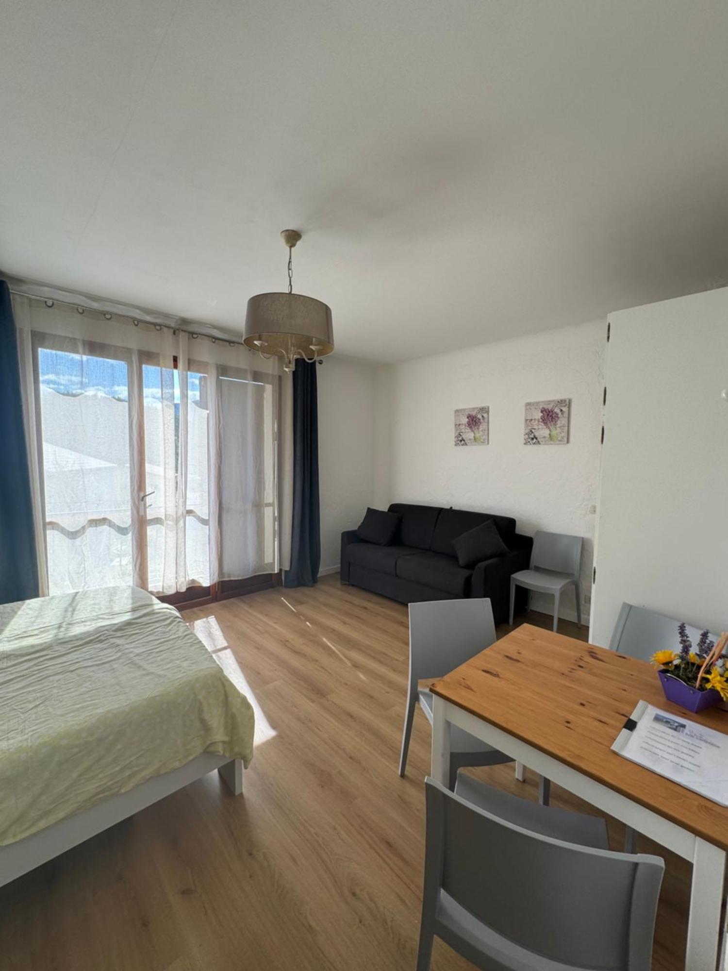 Bnb Castellane Chambre D'Hotes B&B Exterior photo