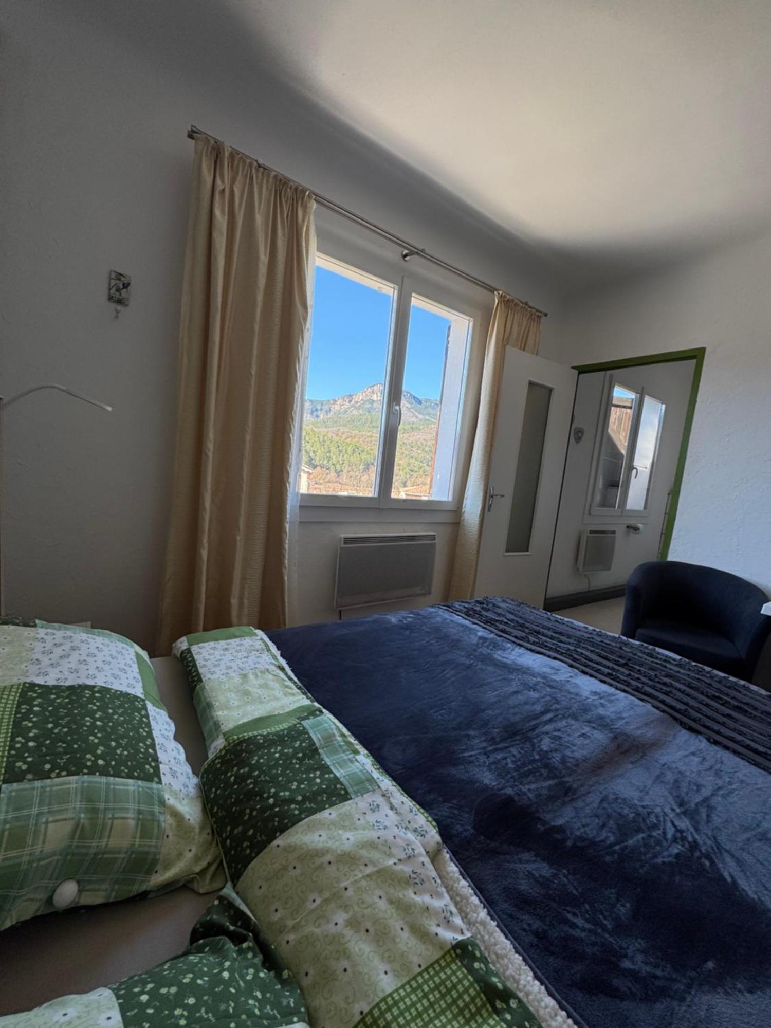 Bnb Castellane Chambre D'Hotes B&B Exterior photo