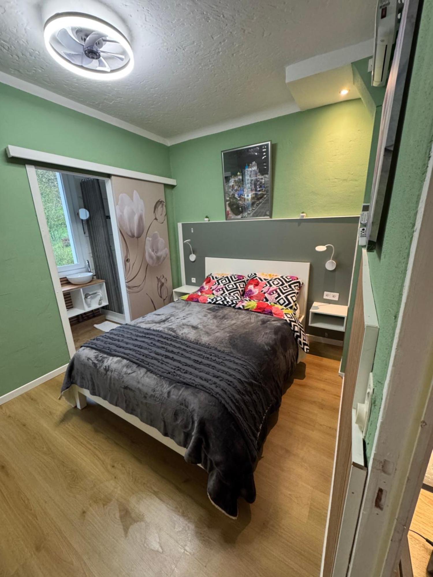 Bnb Castellane Chambre D'Hotes B&B Exterior photo