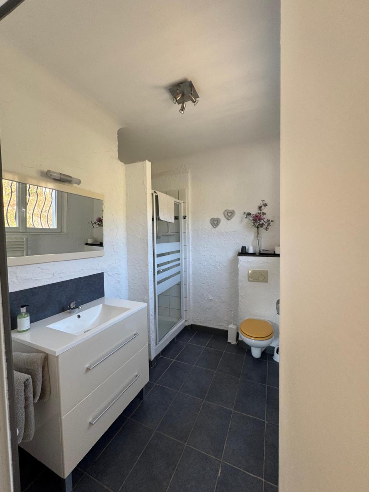 Bnb Castellane Chambre D'Hotes B&B Exterior photo